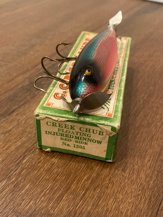 Creek Chub Injured Minnow #1505 Red Side Scale Finish w/ Matching Box