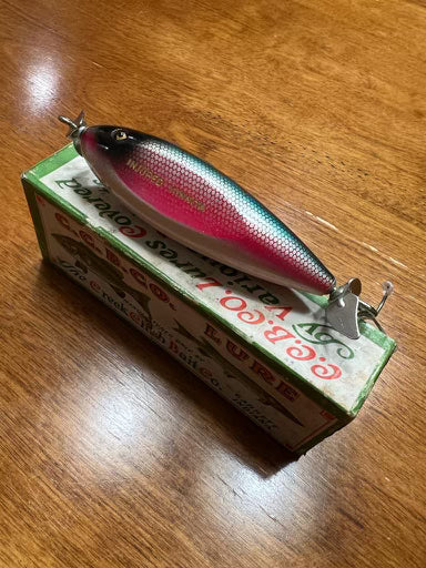 Creek Chub Injured Minnow #1505 Red Side Scale Finish w/ Matching Box